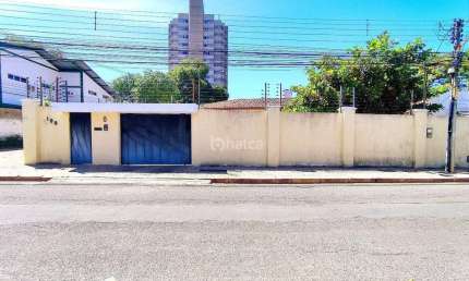 Casa com 4 quartos à venda na Rua Miguel Arcoverde, Jóquei, Teresina