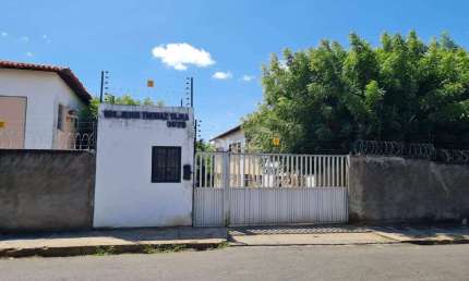 Apartamento à venda no Condomínio Jesus Tomaz Tajra - Bairro Satélite em Teresina