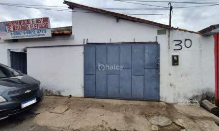 Casa com 2 quartos à venda na Rua Colibri, Cristo Rei, Teresina