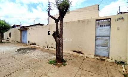 Casa Residencial à venda, no bairro Vermelha, Teresina/PI