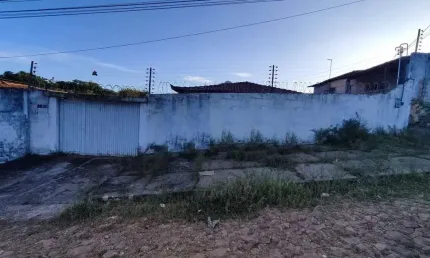 Casa Residencial à venda, no bairro Primavera, Teresina/PI