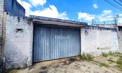 Casa Residencial à venda, no bairro Saci, Teresina/PI