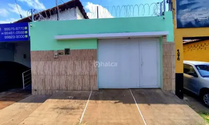 Casa Comercial à venda, no bairro Centro, Teresina/PI