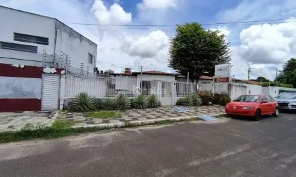 Casa Comercial à venda, no bairro Fatima, Teresina/PI