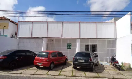 Casa Comercial para aluguel, no bairro Centro, Teresina/PI