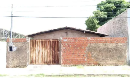 Casa Residencial à venda, no bairro Sao Joao, Teresina/PI