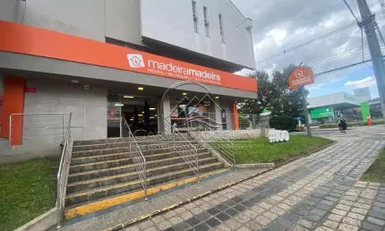Prédio com 4 salas à venda na Rua Holanda, 29, Bacacheri, Curitiba por R$ 5.100.000