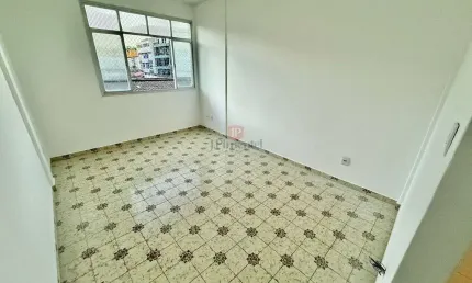 Apartamento a venda em Jardim Camburi, proximo a Praia, com tamanho impar.