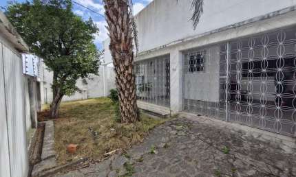 Casa com 4 quartos à venda na Rua Pereira da Silva, 63, Torre, João Pessoa