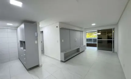 Apartamento à venda com 2 quartos sendo 1 suíte em Ponta de Campina, Cabedelo/PB