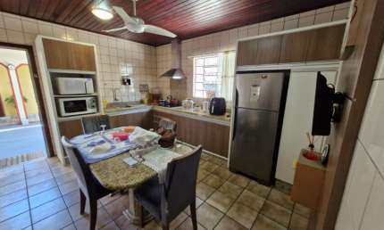 Casa com 4 quartos à venda na Avenida Cláudio Zacchi, 235, Passa Vinte, Palhoça