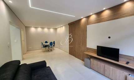 Apartamento de 02 dormitórios a venda na Ponta da Praia em Santos.