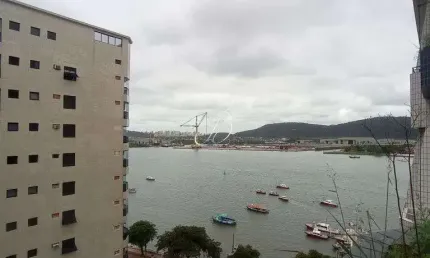 Apartamento duplex de 01 dormitório a venda em Santos na Ponta da Praia