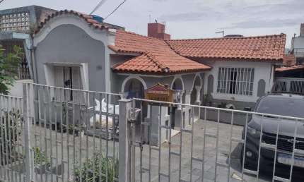 TERRENO COM TRÊS CASAS Á VENDA!!-500M²!!- SANTA MARIA, SÃO CAETANO DO SUL