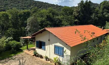 Chácara / sítio com 3 quartos à venda na Estrada dos Peixotos, 100, Azevedo, Moeda