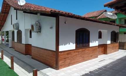 Casa para Venda em Araruama, Pontinha, 4 dormitórios, 4 suítes, 2 banheiros, 7 vagas