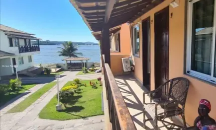 Casa para Venda em Saquarema, Gravatá, 3 dormitórios, 1 suíte, 2 banheiros, 1 vaga