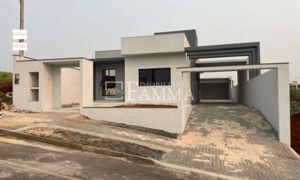 Casa Disponível para Venda, bairro FRARON, PATO BRANCO - PR