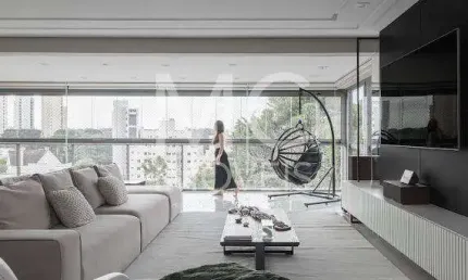 Apartamento com 235.0 m², à venda no bairro Mossunguê.