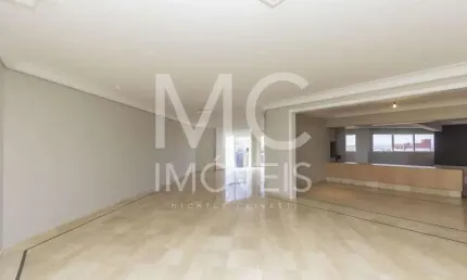 Apartamento com 433 m², 4 suítes à venda no bairro Batel.