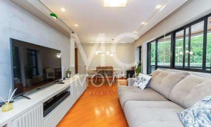Apartamento com 144 m², 4 quartos sendo 1 suíte à venda no bairro Mossunguê.