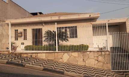 Casa com 3 dormitórios à venda, 110 m² por R$ 890.000,00 - Jardim Salete - Taboão da Serra/SP