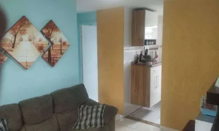 Apartamento com 2 dormitórios à venda, 40 m² por R$ 190.000,00 - Jardim Mirna - Taboão da Serra/SP