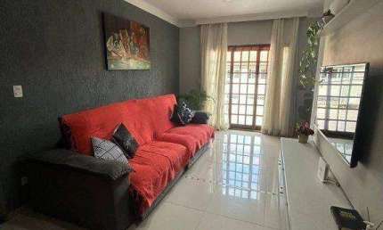 Sobrado com 3 dormitórios à venda, 460 m² por R$ 880.000,00 - Vila Iasi - Taboão da Serra/SP