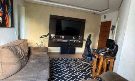 Apartamento com 2 dormitórios à venda, 56 m² por R$ 330.000,00 - Jardim Wanda - Taboão da Serra/SP