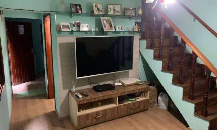 Sobrado com 3 dormitórios à venda, 210 m² por R$ 400.000,00 - Sítio das Madres - Taboão da Serra/SP