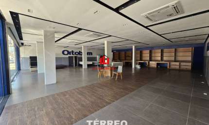 Sala comercial à venda na Avenida André Araújo, 75, São Francisco, Manaus