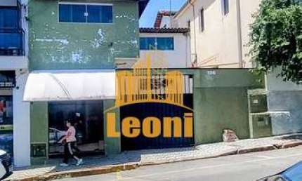 Apartamento com sala/cozinha e área gourmet conjugada no centro da cidade