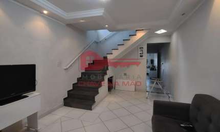 Casa com 3 quartos para alugar na Vila Aquilino, Santo André , 196 m2 por R$ 4.500
