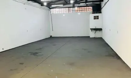Salão Comercial para Locação em Sorocaba, Jardim São Guilherme, 1 banheiro