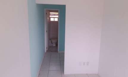 Sala comercial com 1 sala para alugar na Avenida José Bento Ribeiro Dantas, 815, Portal da Ferradura, Armação dos Búzios