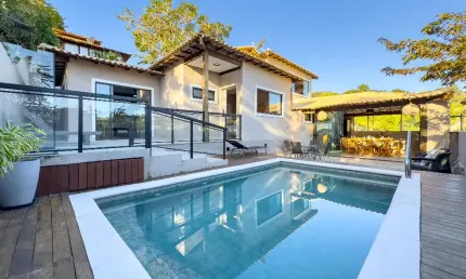 Vista mar - casa à venda com 6 suítes no canto esquerdo de geribá