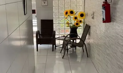 Apartamento   01 Dormitório 01 Vaga  Área útil: 77,00 m²  Região: Praia Grande