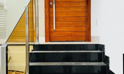 Casa à venda na Rua Sicília, 123, Grã-Duquesa, Governador Valadares