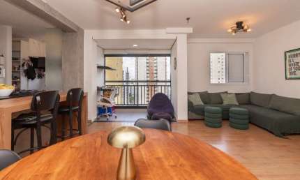 Atraente apartamento tipo para venda com 3 quartos, sendo 1 suíte, 77m²