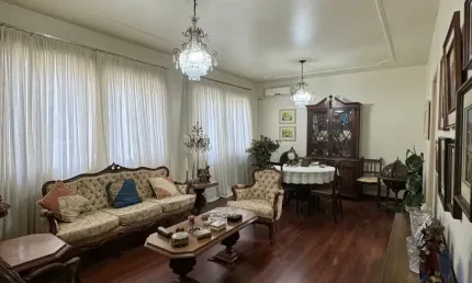 Apartamento Amplo, sem mobiliado e do lado do Parque - Caxias do Sul / RS