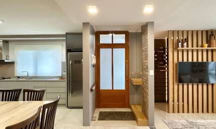Casa semi mobiliada com pátio, vista incrível da cidade e salão de festas no Bela Vista
