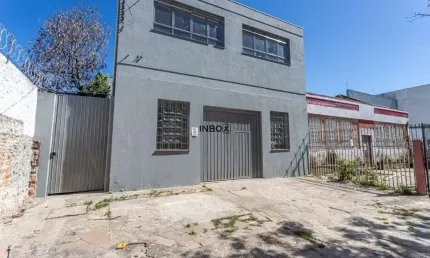 Depósito com Dois Andares e 15 Vagas - Ideal para seu Negócio!
