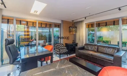 Sala Comercial 140 m² com Terraço Exclusivo no Coração do Moinhos de Vento