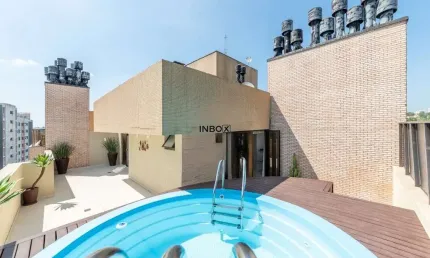 Cobertura semimobiliada com 187m², 2 suítes e lazer completo