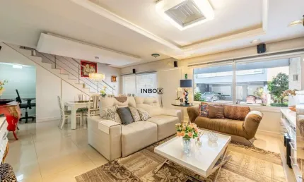 Casa semimobiliada com 203m², 3 dormitórios e 2 suítes no parque iguaçu