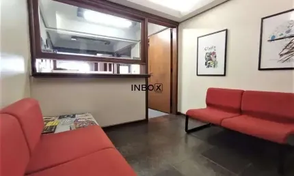Sala Comercial totalmente mobiliada no Bairro Mont Serrat