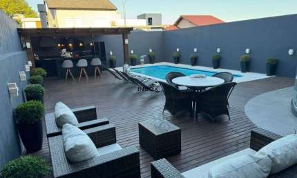 INBOX CIA IMOBILIARIA VENDE Ótima casa 100% mobiliada, em condomínio de Alto Padrão, na Zona Sul de Porto Alegre.