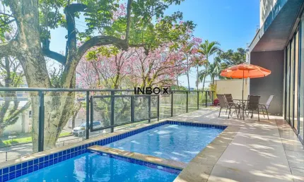 Apartamento de 3 dormitórios, 133m² privativos, 2 vagas de garagem!