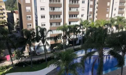 INBOX CIA IMOBILIÁRIA VENDE Excelente Apartamento com 04 dormitórios, 3 vagas, mobiliado no Condomínio Grand Park Eucalipto no Menino Deus.