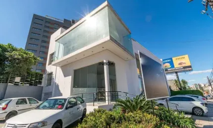 Loja com 781m² para alugar na av. nilo peçanha - ponto nobre em porto alegre